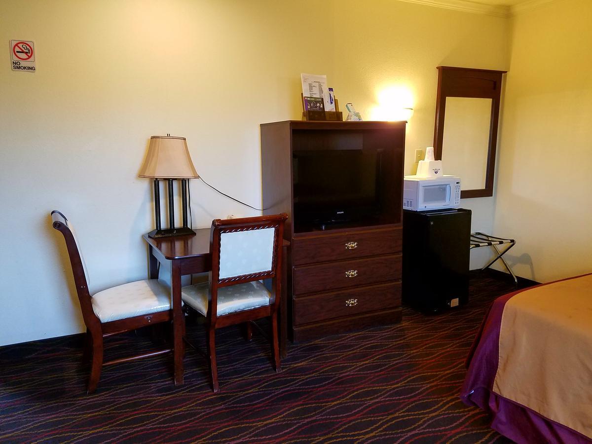 Americas Best Value Inn Ozona Exterior foto