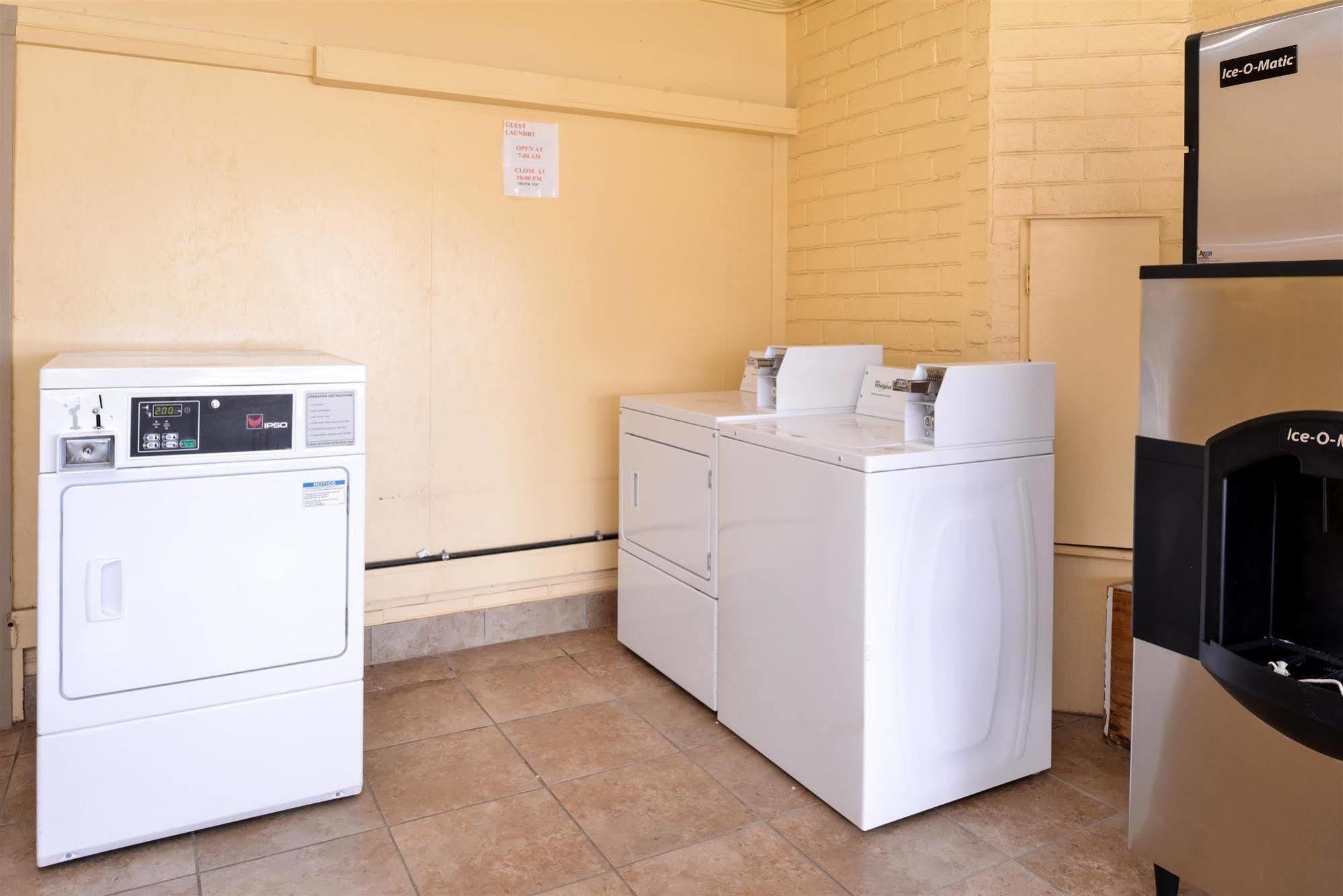 Americas Best Value Inn Ozona Exterior foto