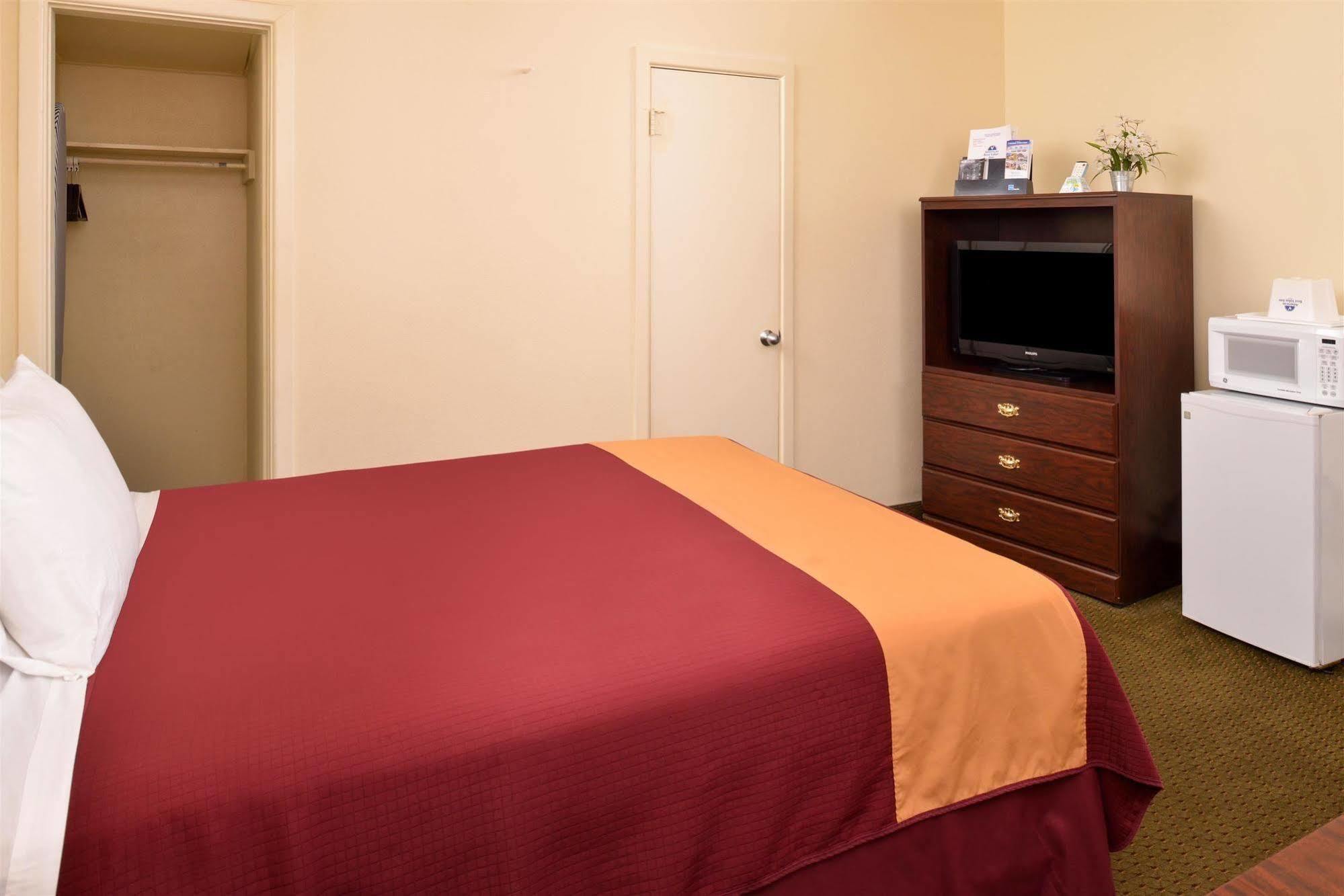 Americas Best Value Inn Ozona Exterior foto