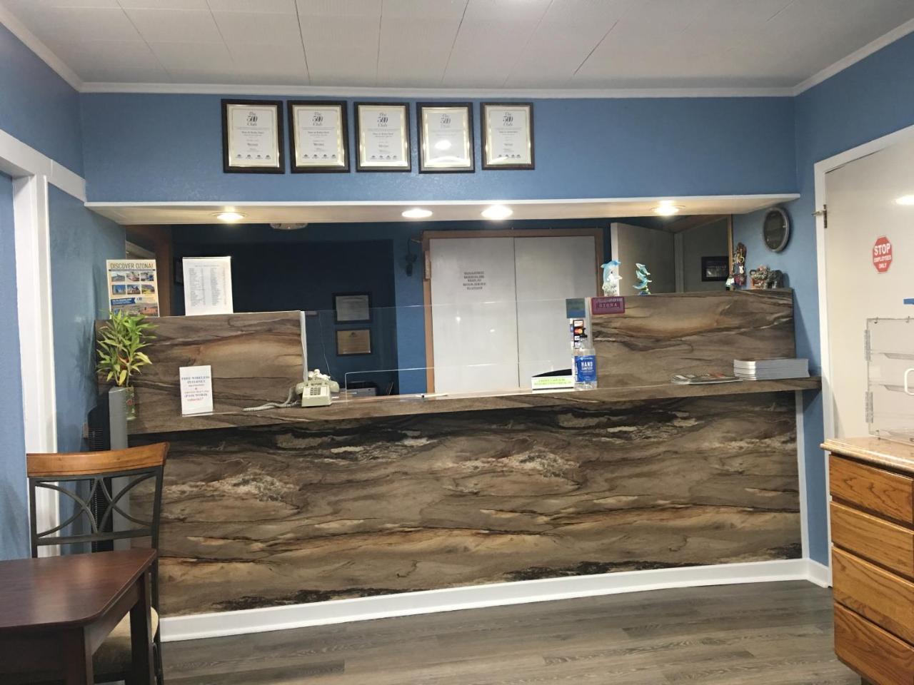 Americas Best Value Inn Ozona Exterior foto